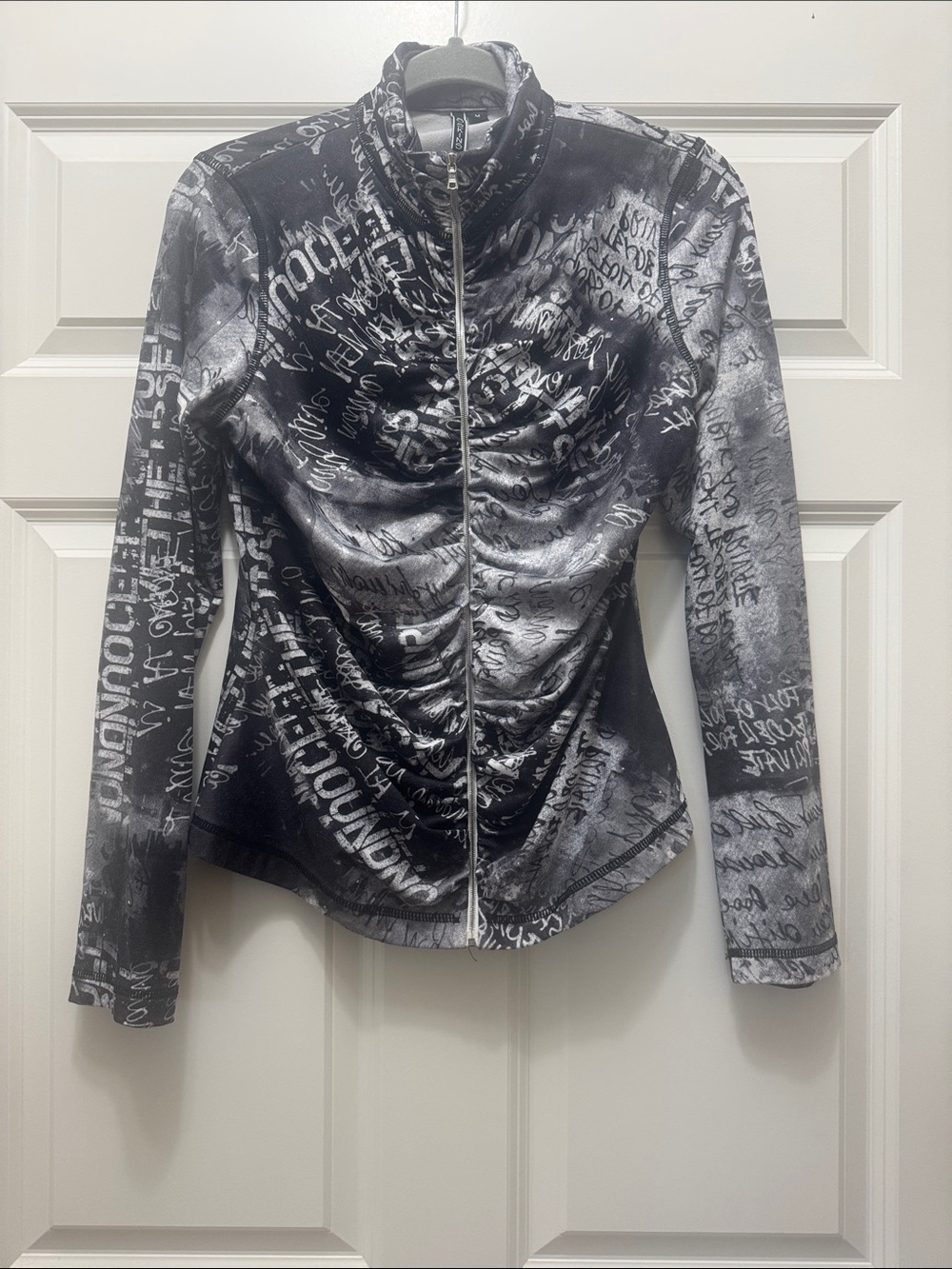 SNO SKINS Black & Gray Ruched Zip-Front Graphic Bomber Jacket